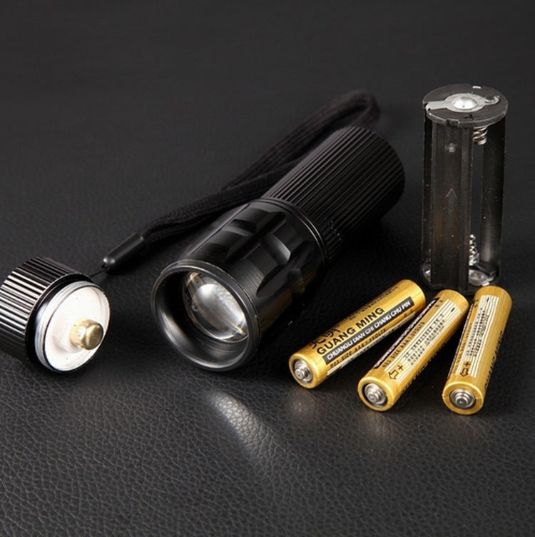 XANES  Zoomable Flashlight 3 Modes Portable Torch Light Waterproof Outdoor Hunting Emergency Lamp