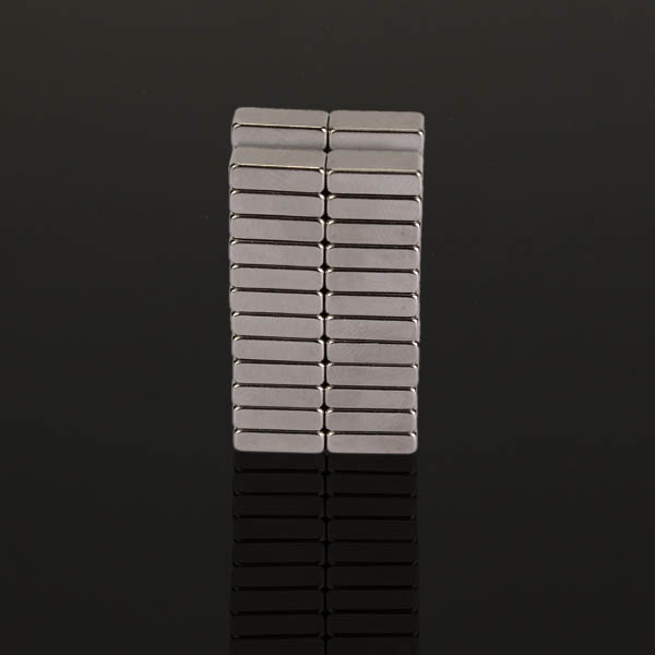 50pcs N48 Super Strong Block Magnets 10mm x 5mm x 3mm Rare Earth Neodymium Magnets
