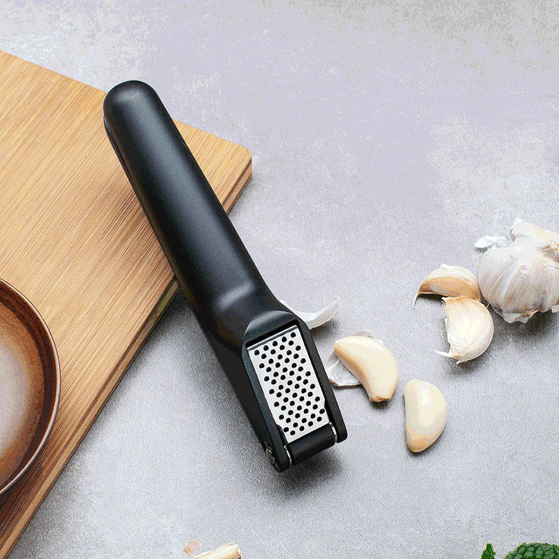 HUOHOU Kitchen Garlic Presser From Xiaomi Youpin Manual Garlic Crusher Kitchen Tool Micer Cutter Squeeze Tool Fruit & Vegetable Tools