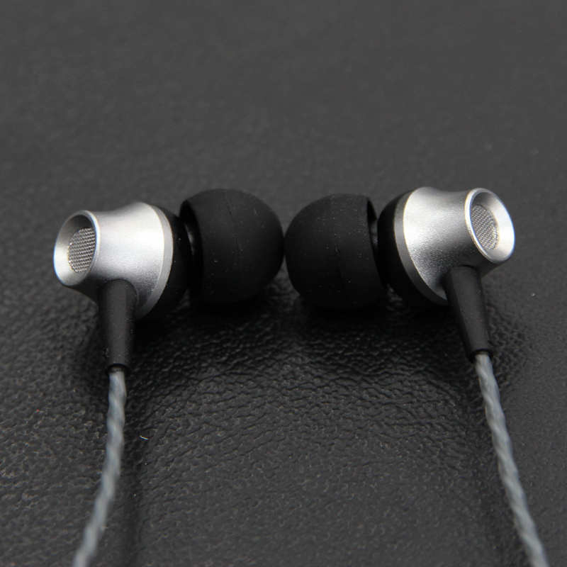 Langsdom M299 Metal 3.5mm Jack In-ear Earphone Headphone with Mic for iPhone Samsung Xiaomi Huawei