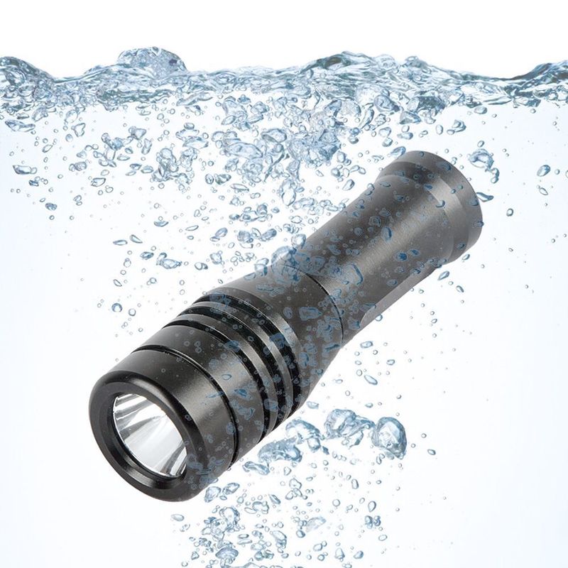 XANES 1600 Lumens Flashlight IPX8 Waterproof LED Torch Light Hunting Portable Work Light 14500