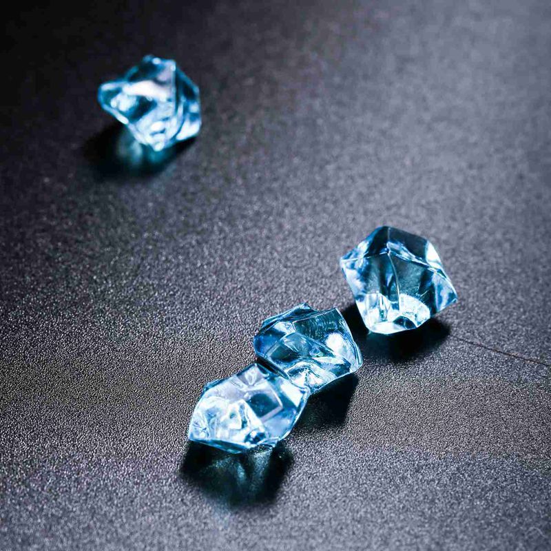 150pcs Plastic Crystal Ornament for Aquarium Light Blue Aquarium X8E4