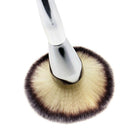 Professional Cosmetic Foundation Makeup Face Blush Powder Brush Tool Silver