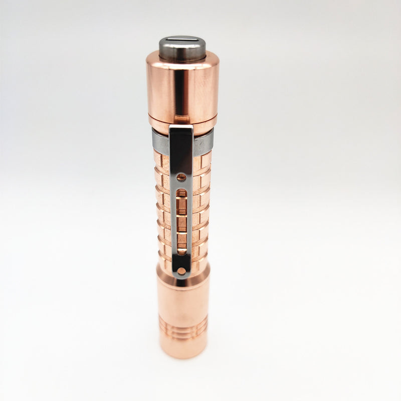 ReyLight Copper Pineapple Mini Nichia 219B 300lm 4500K R9080 High CRI EDC LED Flashlight AAA/10440 Mini LED Keychain Light