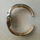 Chaoyada Fashionable Women's Bangles Watch Elegant Individuality Diamonds Q F1G6