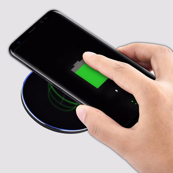 Qi GY-68 wireless universal quick charger Golden E7I5