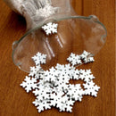 100pcs Christmas White Wooden Snowflakes Buttons for Scrapbooking Craft I4T3