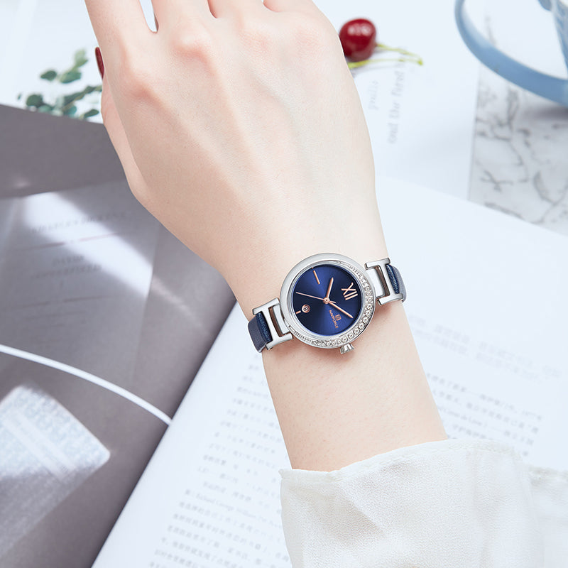 NAVIFORCE 5007 Crystal Casual Style Date Display Women Watch Leather Strap Quartz Watch