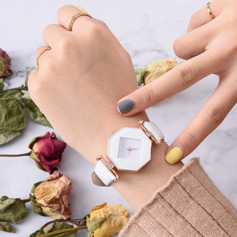 Fahion Diamond Mirror Watch Ladies Dress Ultra-thin Leather Women Quartz Watch