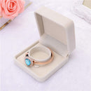 New flannel Presentation Gift Jewellery Display Box Case (C, Beige) G8J5