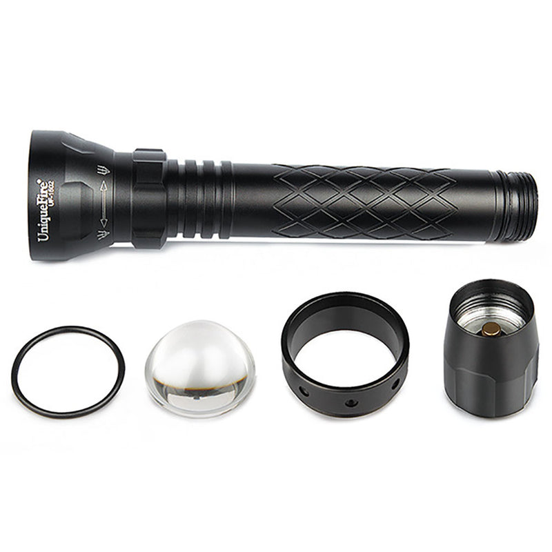 UniqueFire UF-1502 /L2 1200LM Zoomable LED Flashlight 18650