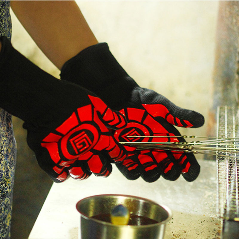 High Temperature Resistant Glove Microwave Oven Picnic Wild Anti-scalding Silicone Cooking Glove