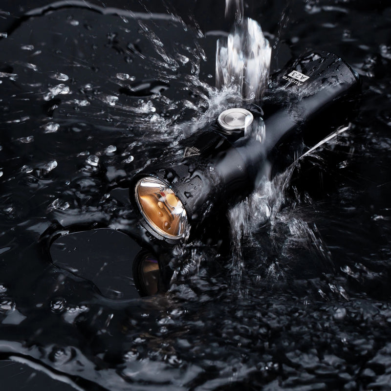 ROVYVON Aurora A23 Compact 1000 Lumens EDC Flashlight USB Rechargeable LED Keychain Light