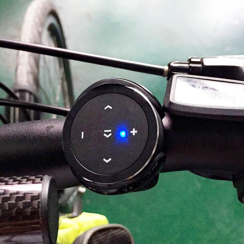 Wireless Bluetooth Remote Key Control Phone Car Steering Wheel Motorcycle Handlebar Remote Controller Media Button For IOS Android iPhone X XS HUAWEI P30 XIAOMI S10 S10+