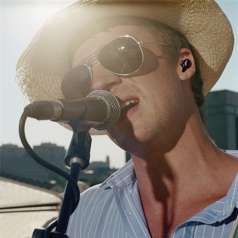 QK-05 Mini TWS Dynamic bluetooth V5.0 Earphone Voice Prompt Waterproof Stereo Headphone