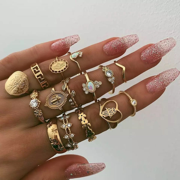 Vintage Three-dimensional Avatar Gold Coin Ring Kit Hollow Heart Geometric Rhinestone Ring Set
