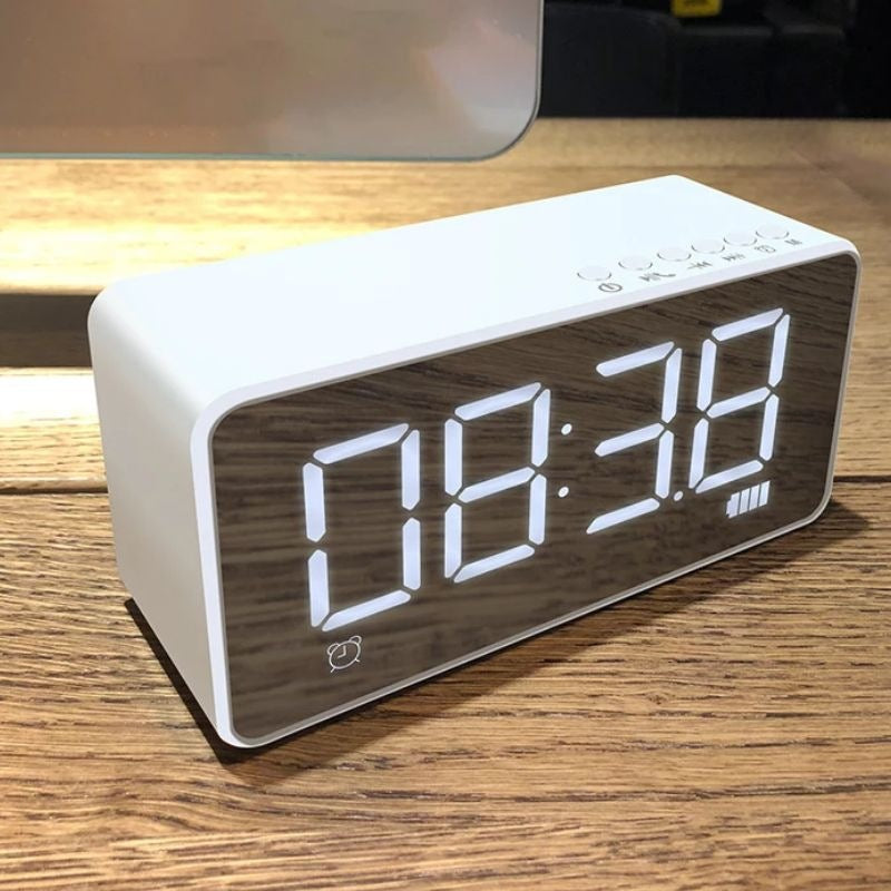 Bakeey Q31 Wireless bluetooth 5.0 Speaker LED Display Dual Alarm Clock FM Radio TF Card Stereo Speaker with Mic