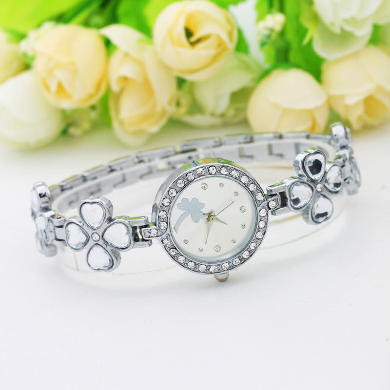 Deffrun Four-leaf Design Women Bracelet Watch Shining Style Quartz Watches