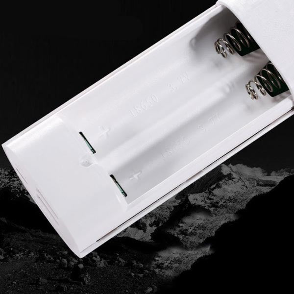 TOMO 18650 Li-on Battery Charger Portable Power Bank Travel Camping Hiking USB Battery Charger
