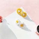 Cute Earring Sweet Daisy Flower Stud Earrings Fashion Yellow White Earrings for Women