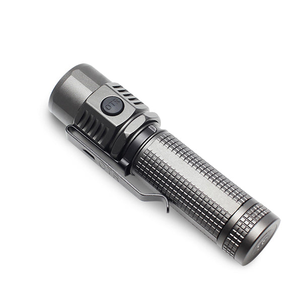 On the road U18 XP-L V6 1A 1090Lumens Rechargeable Mini LED Flashlight 18650