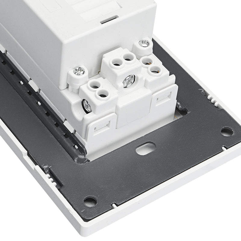 US Standard Dual USB Wall Socket Double 2.1A/3.6A Universal Plug Socket Port Power Adapter Outlet Tamper Resistant Duplex Receptacle