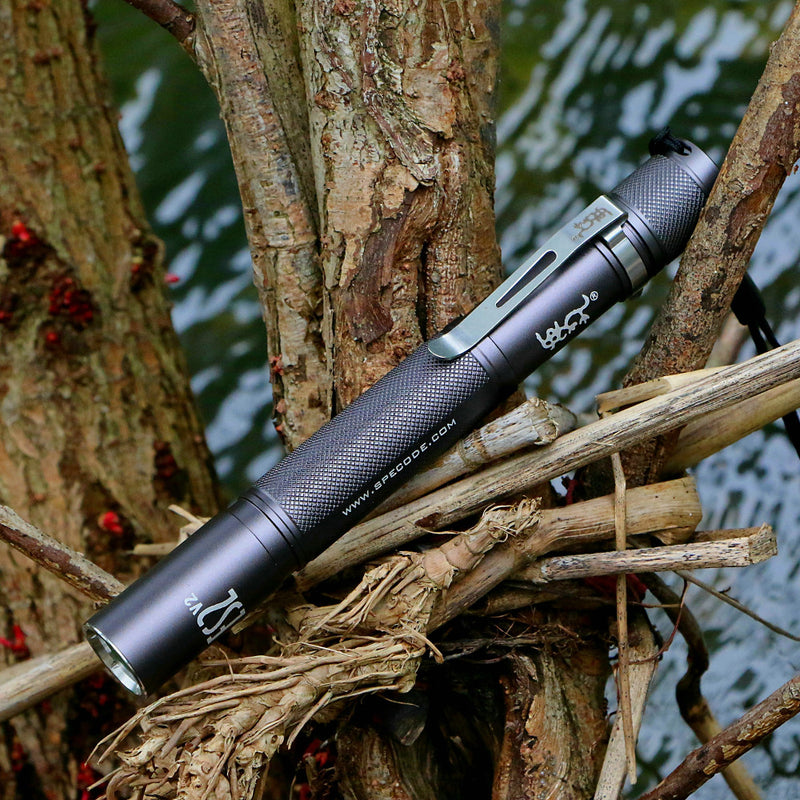 SPECODE ES2 220 Lumens Machining Pen Light Two-direction Detachable Stainless Steel Clip Flashlight AA Battery Camping Hunting Portable Emergency Lantern