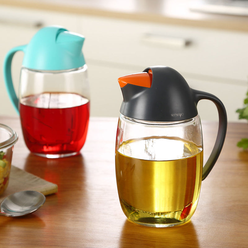 Creative Penguin Automatic Flip Oil Leak Proof Vinegar Dispenser Glass Flavouring Tool Pouring Spout