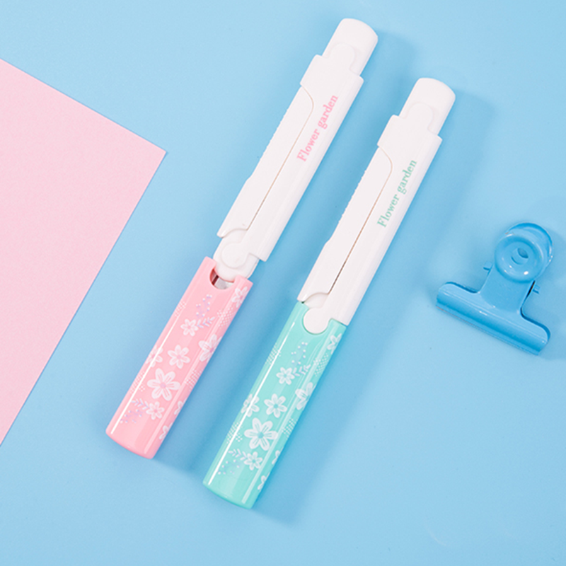 Deli 6076A Portable Scissors Cute Curved Cut Rebound Spring Multipurpose Office Scissors Stainless Steel Scissors