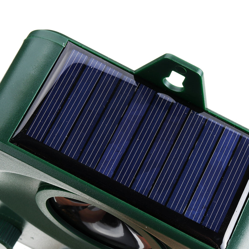Solar Powered Animal Repeller Outdoor with LED Flash Light Ultrasonic Dog Rats Repellent Mice Motion Sensor Deterrent Device