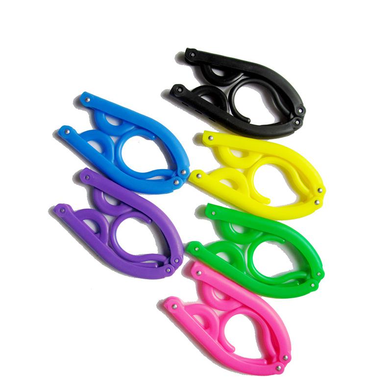 Collapsible Portable Plastic Cloth Hanger