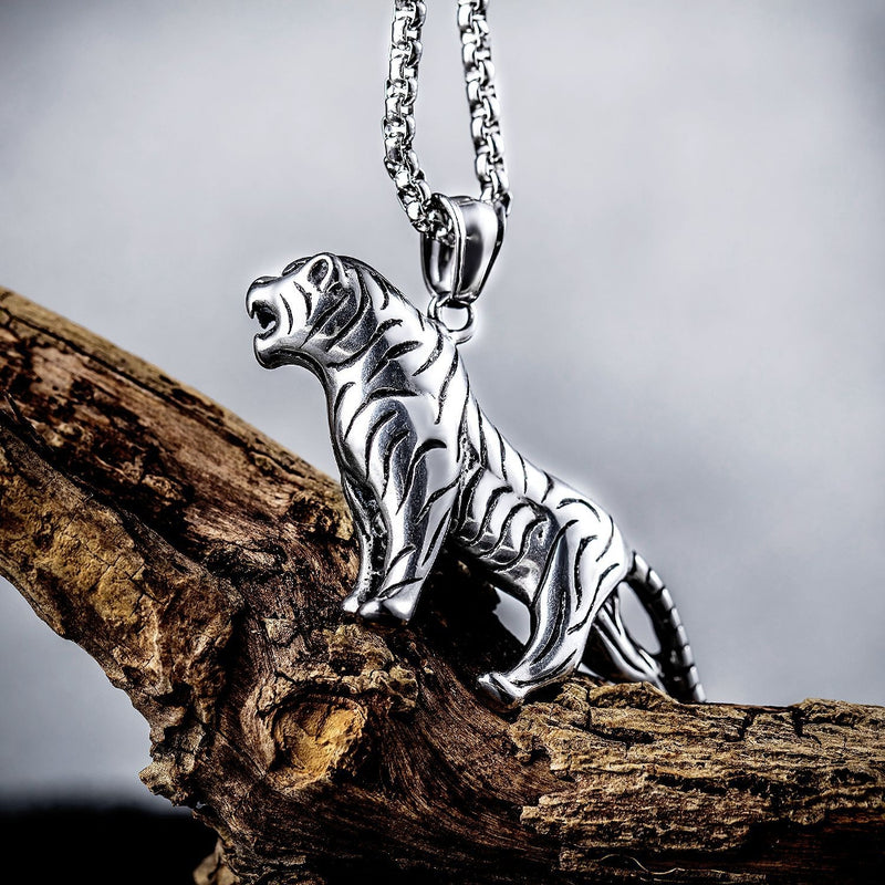 Personality Domineering Gold Silver Men's Chain Necklace Tiger Titanium Steel Pendant
