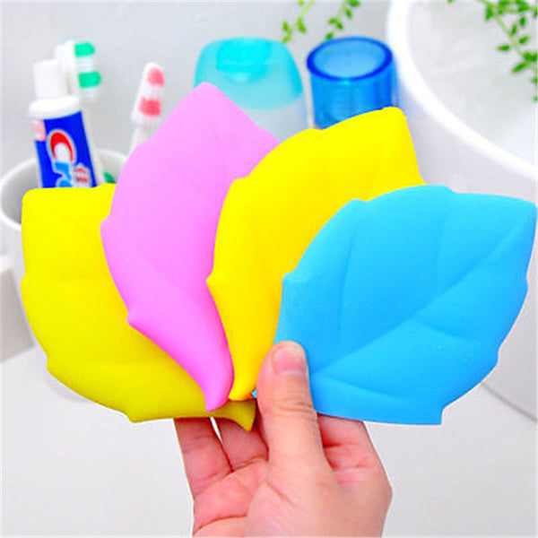 Honana CF-DW02 Silicone Leaf Shape Water Cup Folding Mini Camping Hiking Travel Pocket Drinking Cup