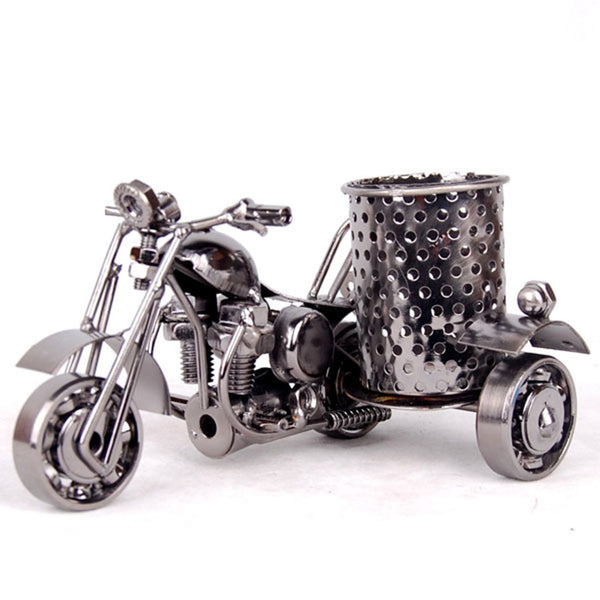 Mettle M46/M46-1 1 Piece Creative Motorcycle Model Pen Holder Metal Iron Crafts Office Ornaments Fashion Office Storeage Tool Furnishing Decorations