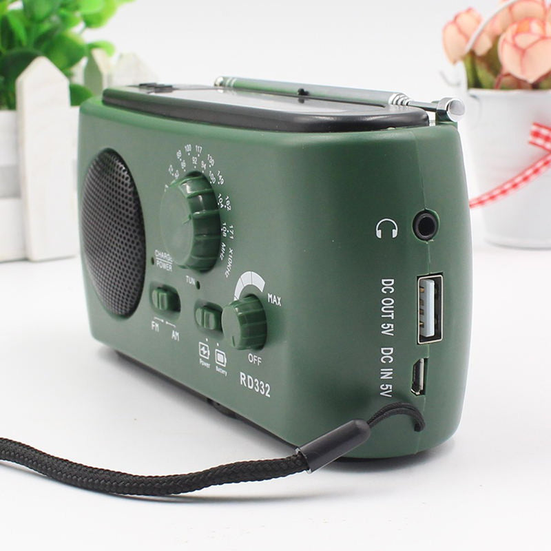 Dynamo Generator FM/AM Solar Crank Powered Radio With Flashlight Phone Charger