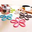 Durable Heat Insulation Cushion Saucepan Coaster Dining Tableware Flower Design Shape Cup Mat for Home Cafe Use -Blue