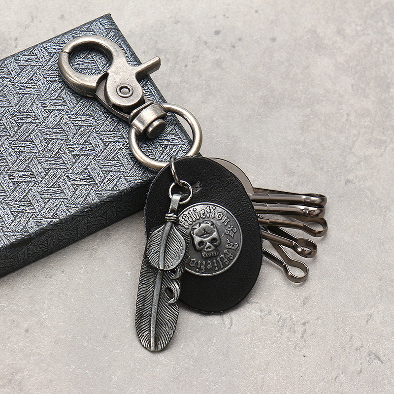 Gun Black Skull Pattern Keychain Feather Pendant Key Ring Halloween Gift for Unisex