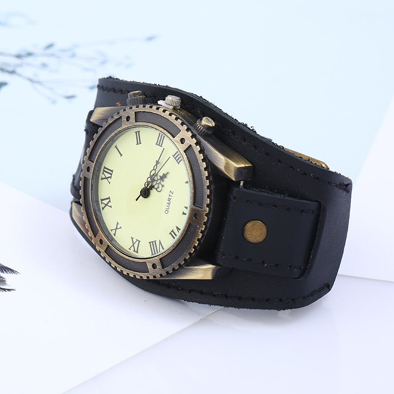 Retro Punk Style Leather Bands Men Fashion Pointer Quartz Watch