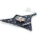 Fresh Lady Fashion Hollow Lace Daisy Flower Simple All-Match Charm Bracelet