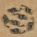 Wholesale 20pcs Antique Bronze Leaf Charms Pendants Jewelry Gift DIY Making