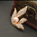 Elegant Leaf Brooch Jewellery Gold Crystal Rhinestone Faux Pearl Brooch Pin for Women