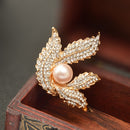 Elegant Leaf Brooch Jewellery Gold Crystal Rhinestone Faux Pearl Brooch Pin for Women