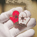 Glossy Shiny Exquisite Red&White Enamel Christmas Snowflake Gloves Ornaments