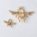 6 Pieces Gold Plated Metal Bee Charms Alloy Flatback Craft Sewing Buttons for Garment Bags Shoes Applique Decorations DIY Scrapbooking Embellishment, 2.8 x 2.0 cm - 5.6 x 4.0cm