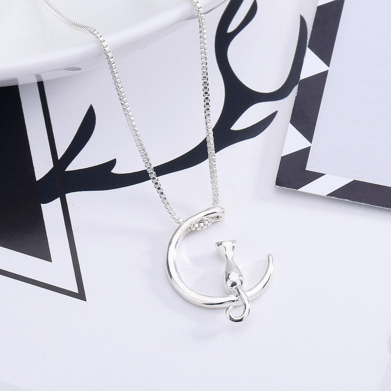 Trendy Cute Moon Cat Necklace Geometric Animal Pendant Necklace Clavicle Chain