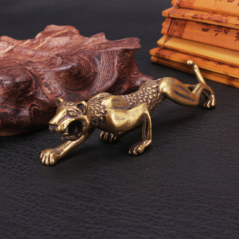 Chinese Antique Collection Asian Brass leopard Exquisite Pen Holder Statue Decorations