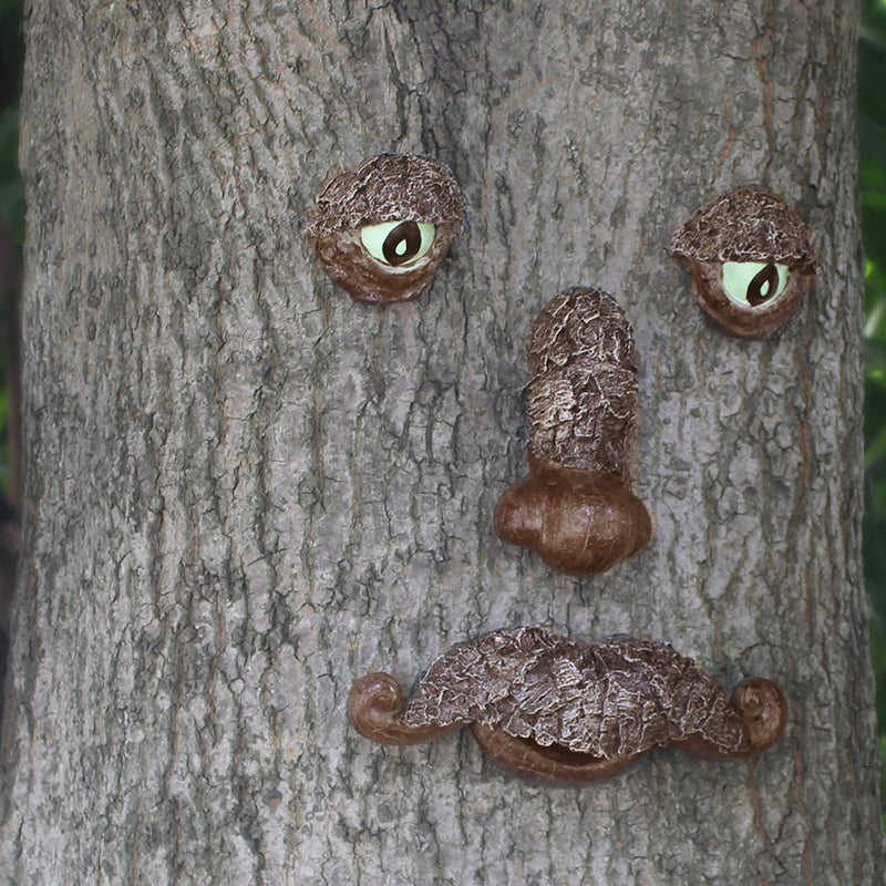 Outdoor Tree Faces Decoration Old Man Tree Hugging Statues Garden Yard