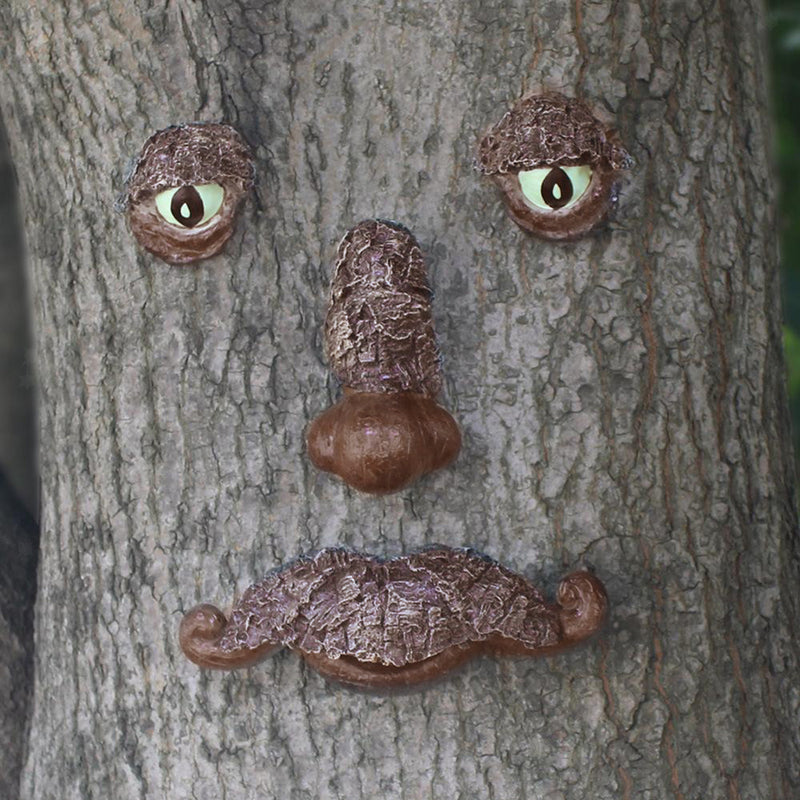 Outdoor Tree Faces Decoration Old Man Tree Hugging Statues Garden Yard