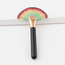 PRO Soft Comestic Large Fan Brush, Face Concealer Contour Powder Foundation Blushing Make Up Tool, Wood Handle