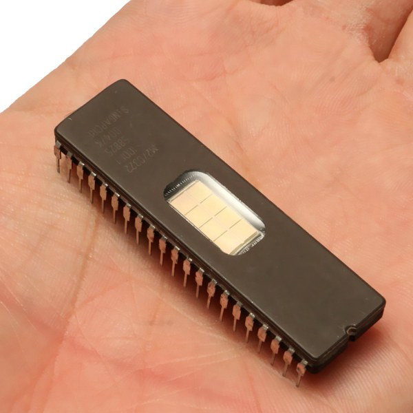 10Pcs Orinigal M27C322-100F1 DIP-42 Mbit 32M EPROMs EPROM IC